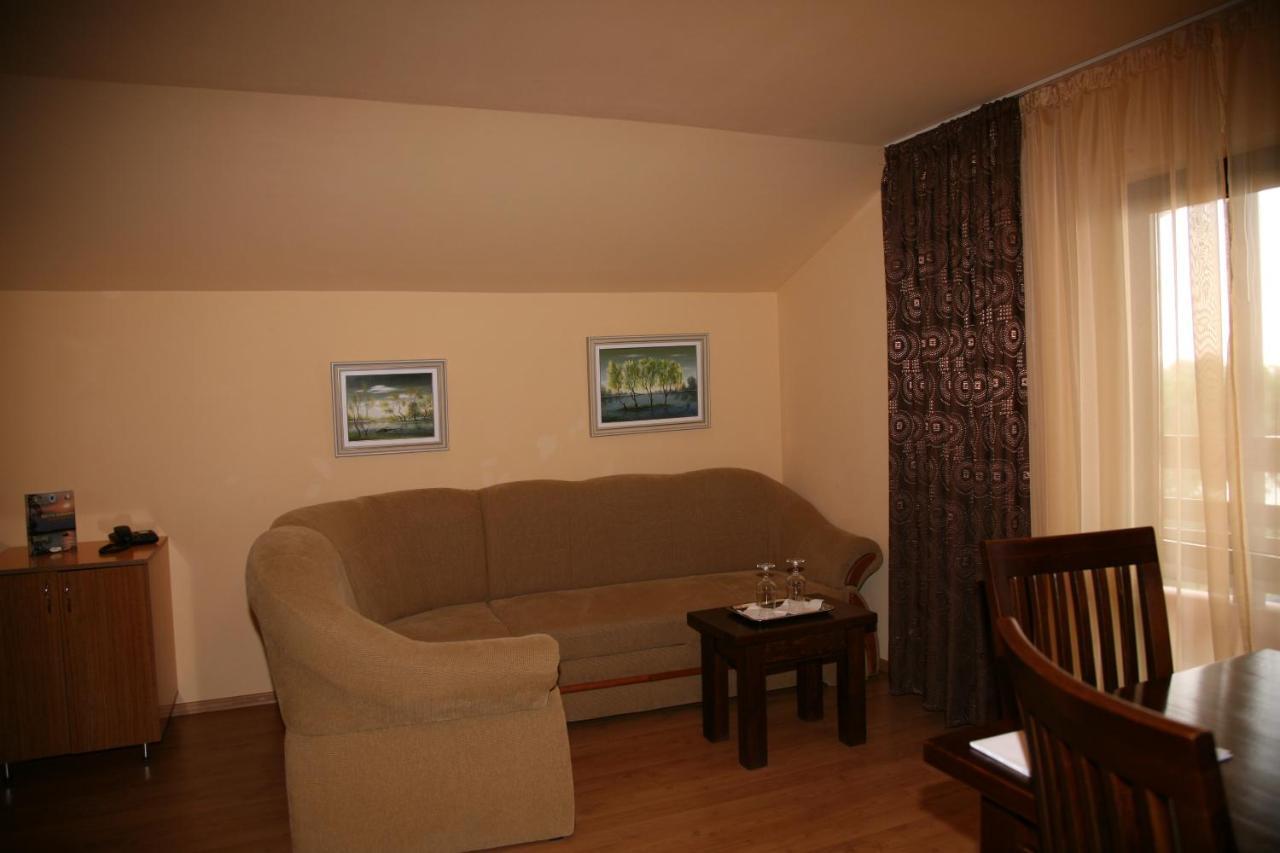 Vila Delta Travel - Mila 23 Mila Douazeci si Trei Ruang foto